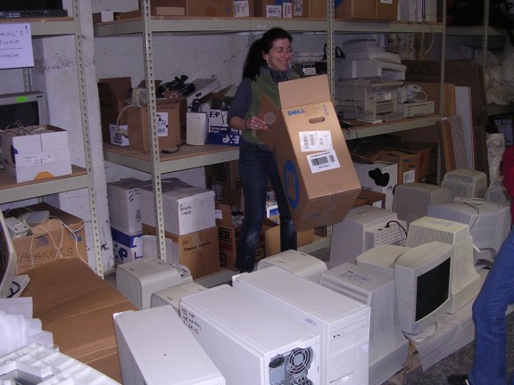 Roni Packing keyboards